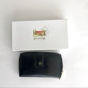 VALENTINA BLACK LEATHER WALLET